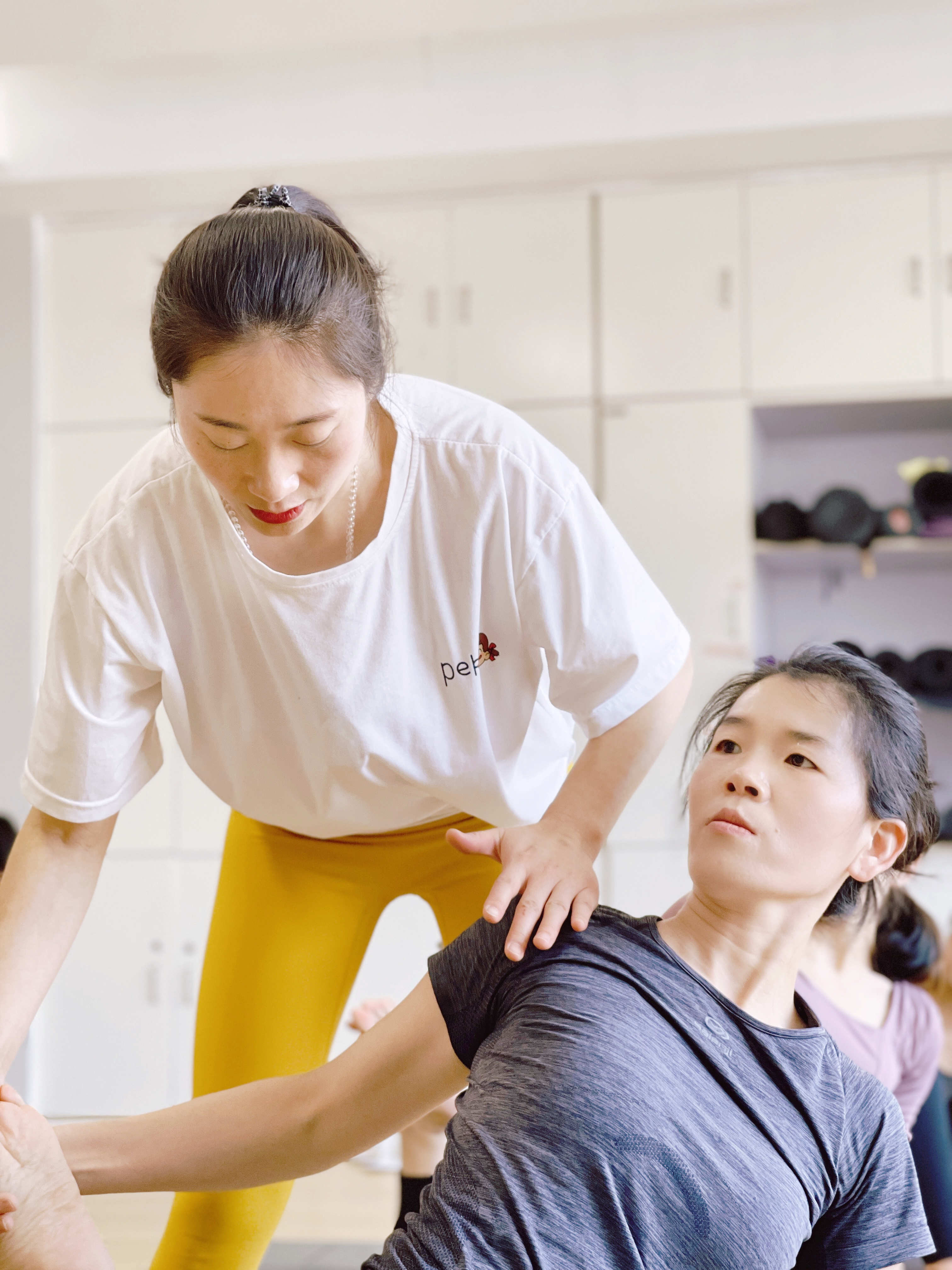 你需要知道练习瑜伽的十大好处,练习半年瑜伽的人有什么变化