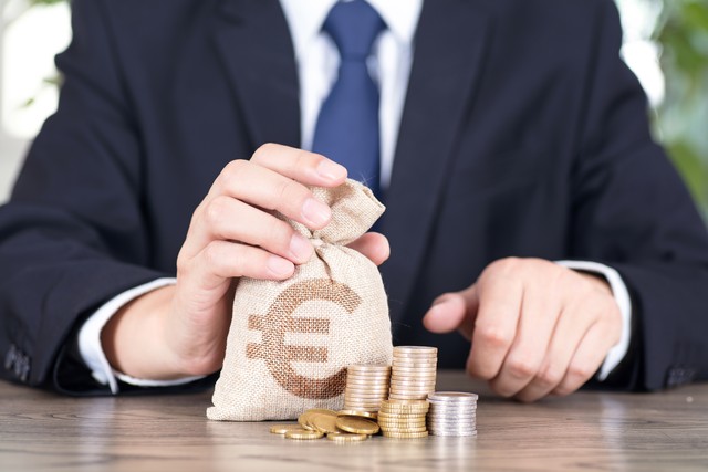 想赚大钱的必须先学会这招,想要赚大钱要做什么工作