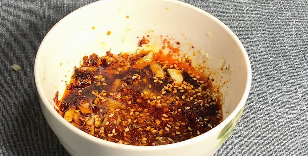 凉粉怎么做柔软劲道不容易断,用什么淀粉做凉粉最劲道