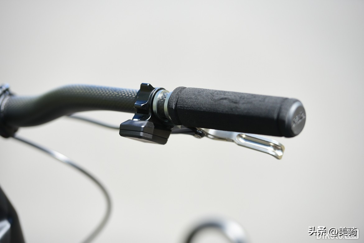 java全碳纤维油压碟刹改装,公路车碟刹电子变速套件推荐