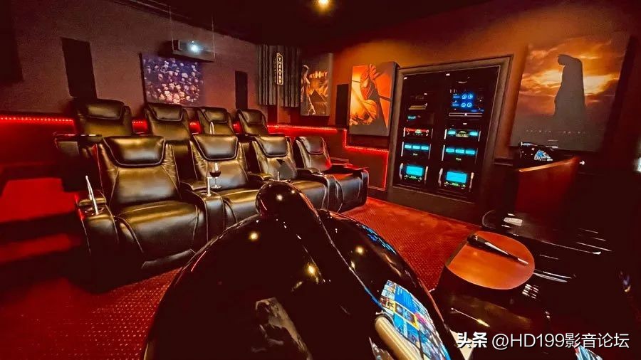 AVS论坛12月最佳家庭影院—MarkLeBlanc的7.2.4影院