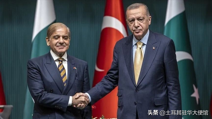 巴基斯坦洪灾其他国家援助了吗,巴基斯坦当地人民谈洪灾中国援助