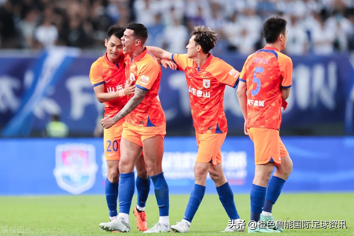 泰山队引援左后卫,泰山队宋龙莫伊塞斯洗牌