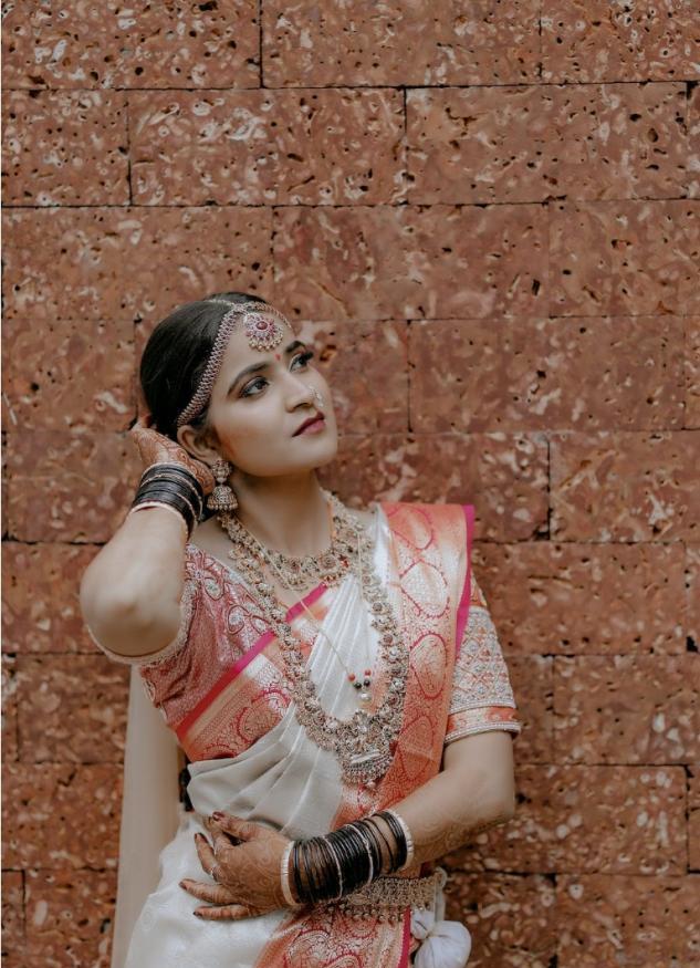 我,巴铁小伙谈中国女友,初次去她家竟“*戏调**”了小姨子,太尴尬