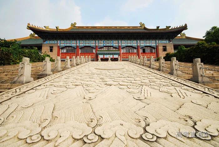 学院真的不如大学吗,学院一定不如大学吗