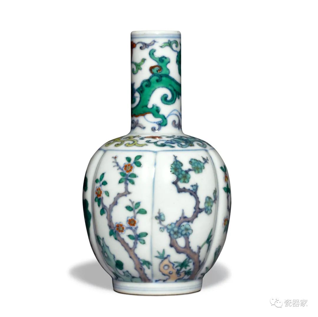 苏富比瓷器秋拍 (苏富比19年香港瓷器春拍)