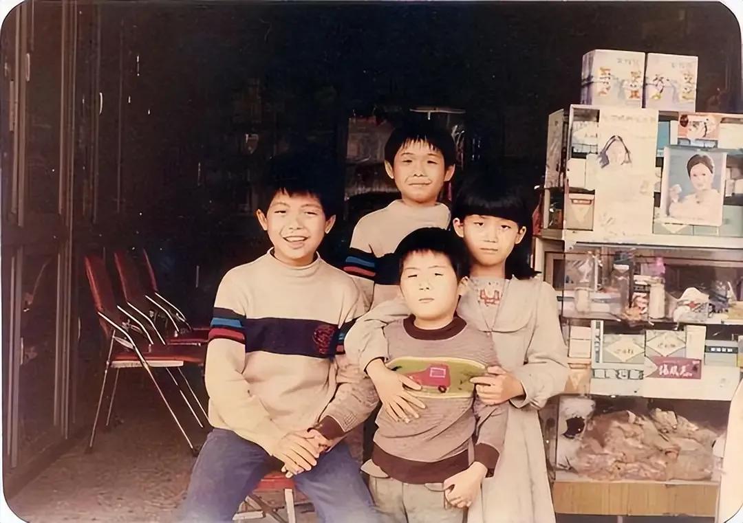 80年代港台最有名气的女歌星,90年代一位可爱的女歌星