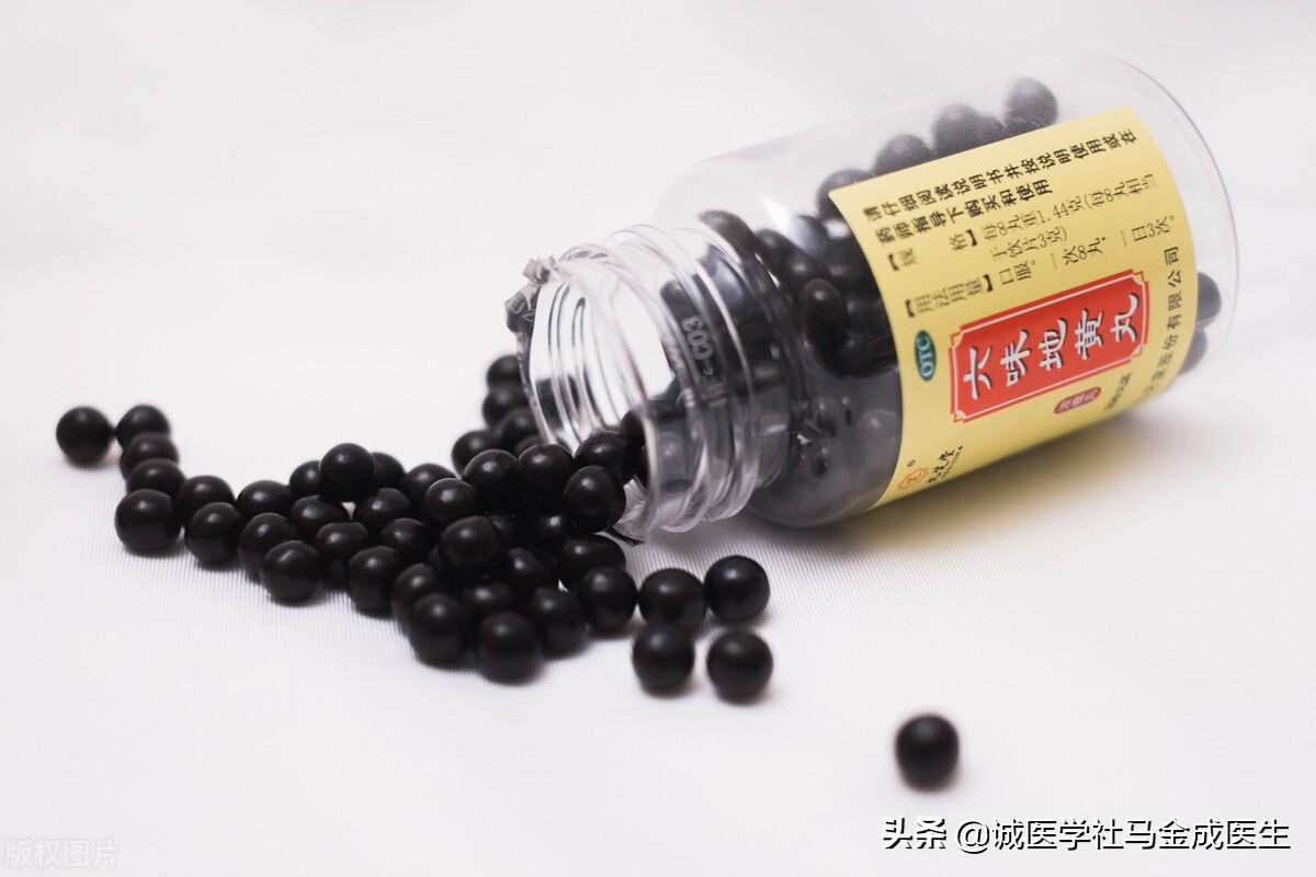 吃六味地黄丸上火？什么人不适合吃六味地黄丸？怎么吃不上火呢？