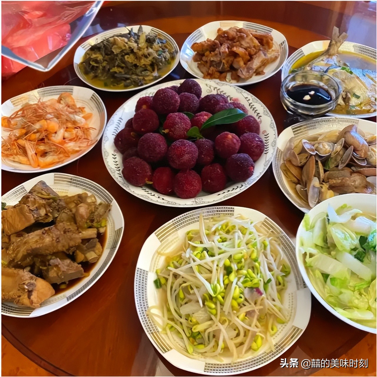 女子天天回娘家蹭饭遭嫌弃,东北女孩去男方家蹭饭