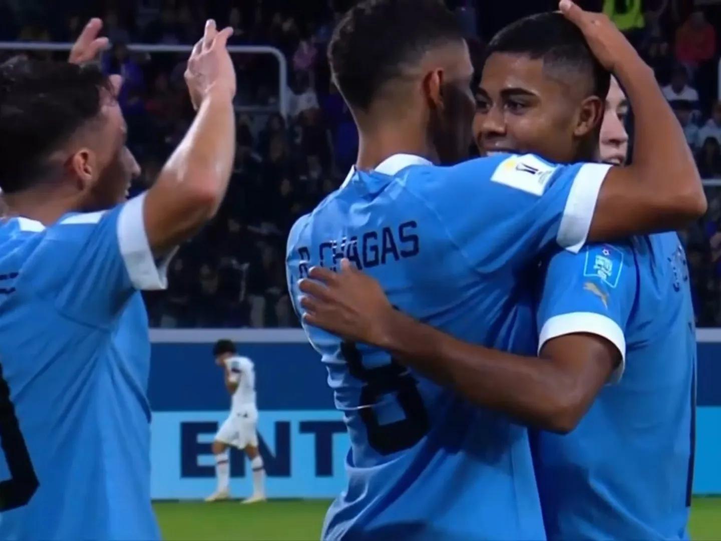 乌拉圭2:1胜韩国,2002世界杯乌拉圭四分之一决赛