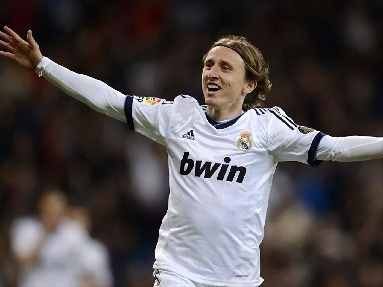 从放羊人到世界球星莫德里奇,从放羊娃到国家队