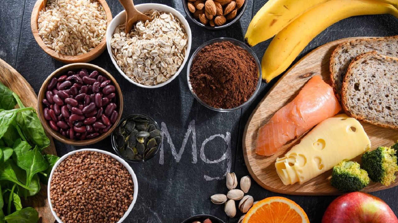 65小伙过量喝奶茶患近10种疾病,一男子因常年喝浓茶患病