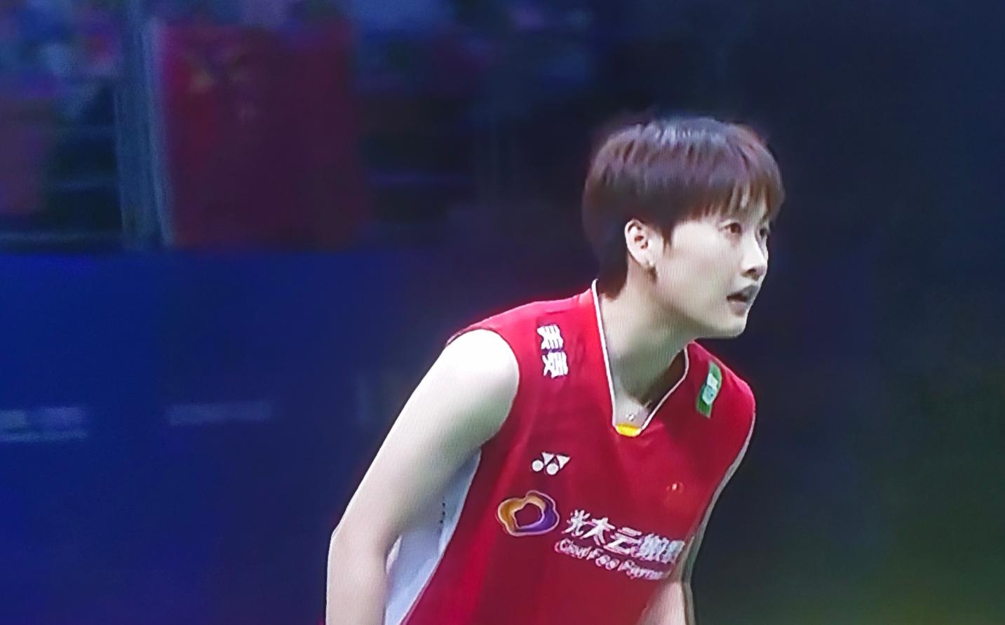 中国1:0战胜韩国全场球迷高唱国歌,中国横扫韩国