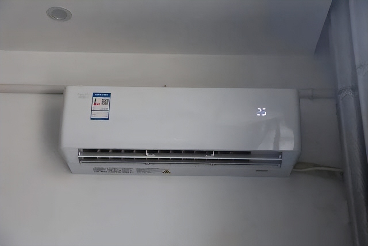 空调制热24度和制热26度哪个省钱,室内温度24度时空调开多少度