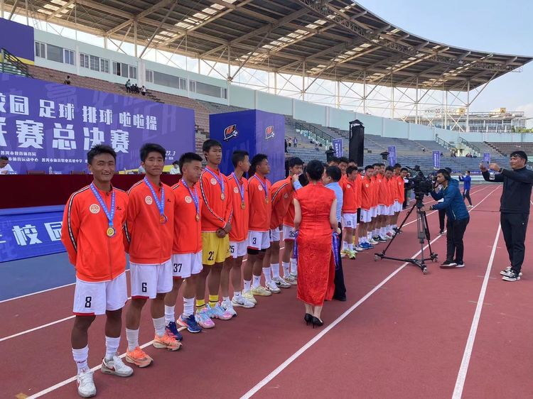 云南青少年校园足球四级联赛,云南省青少年足球联赛楚雄赛区