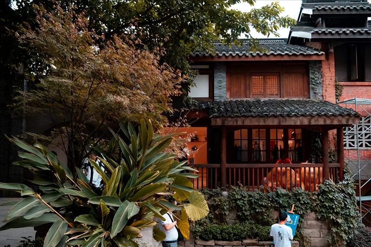 重庆旅游打卡食物,重庆旅游必去小吃街攻略