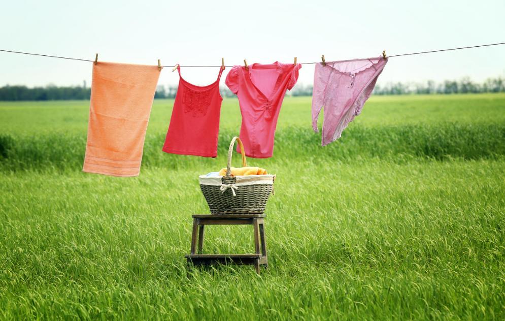 怎样让衣服永不褪色,怎样让泛黄的衣服显白