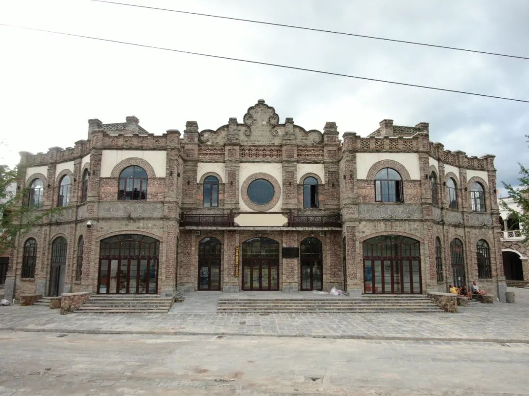 12月24日，让我们一起乘着大船，冲破云霄，闯进“别一个国度”