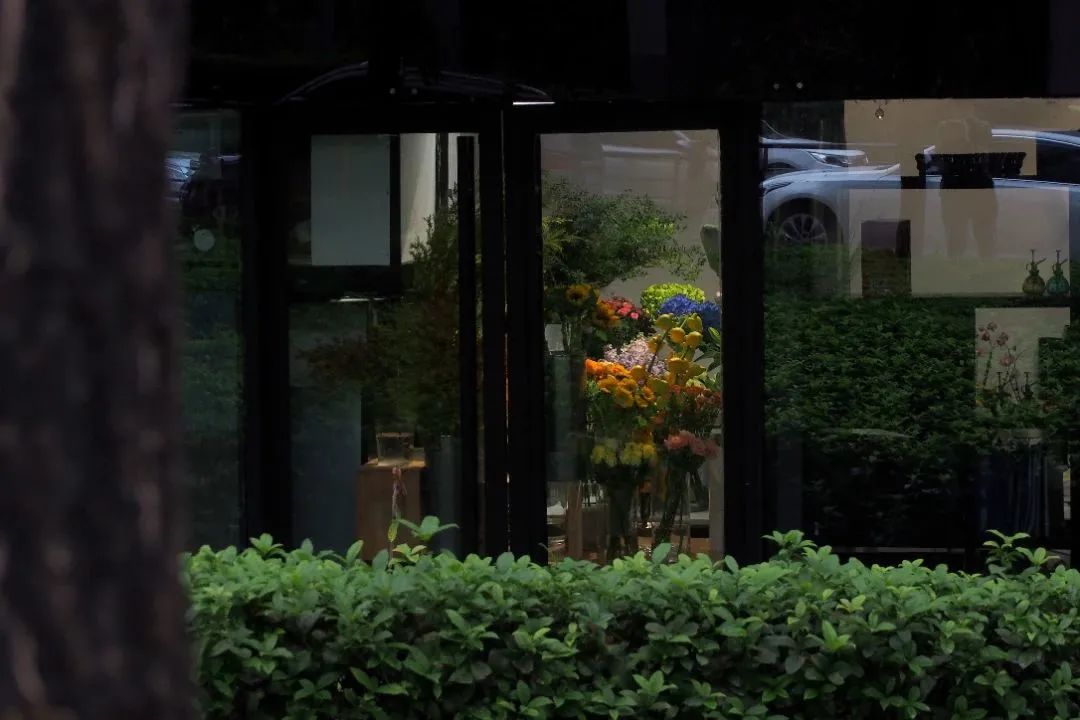 日本青山花店商业模式,引领花艺潮流的十二家花店