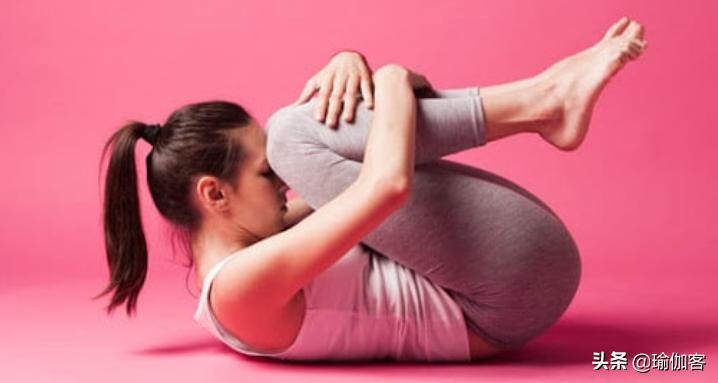 锻炼到腹部肌肉的瑜伽体式,拉伸腹部瑜伽全部体式