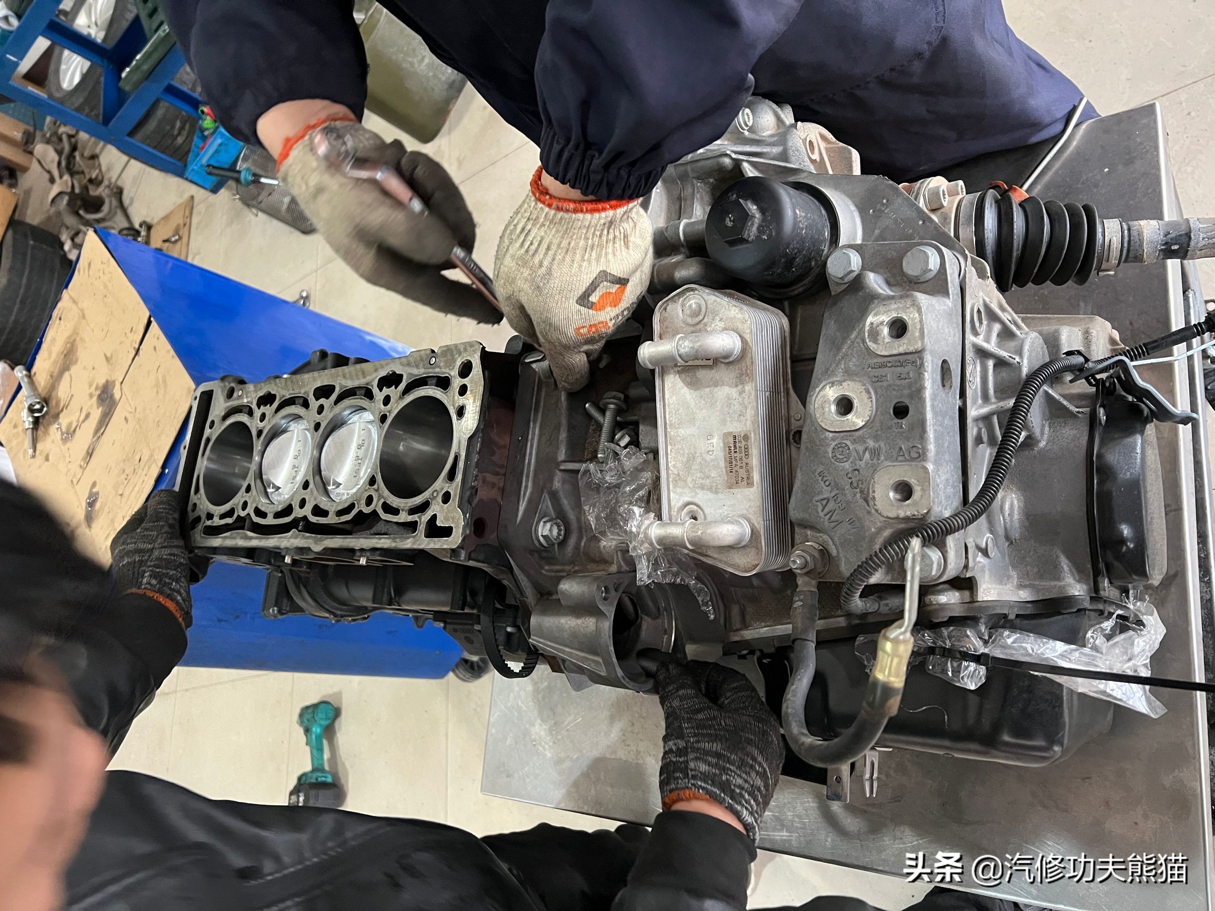 大众夏朗11万公里烧机油,大众夏朗九万公里突然烧机油