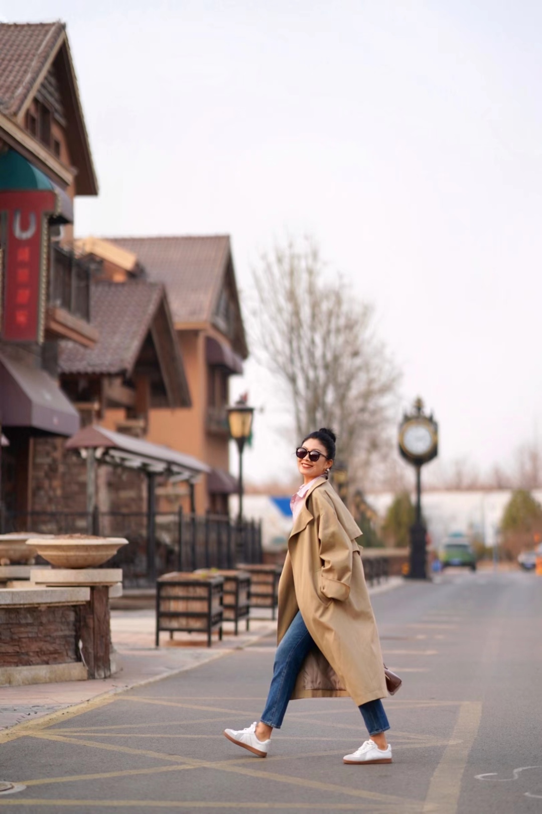 充满春天气息的穿搭,穿搭色彩的变化也在慢慢唤醒春天