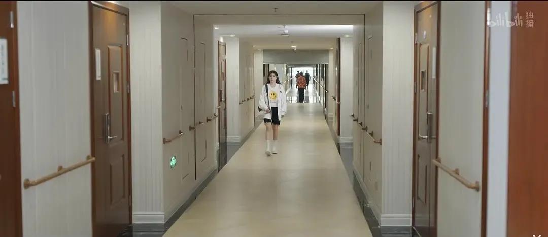 阚清子倪虹洁突如其来的假期,阚清子倪虹洁发布会