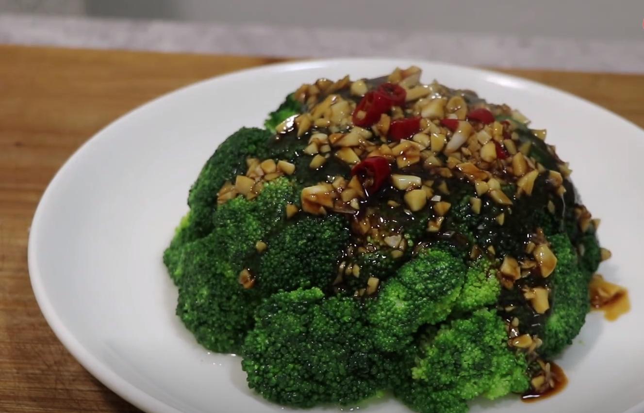 新冠咳嗽吃润肺止咳胶囊有用吗,咳嗽有痰喝点什么润肺止咳