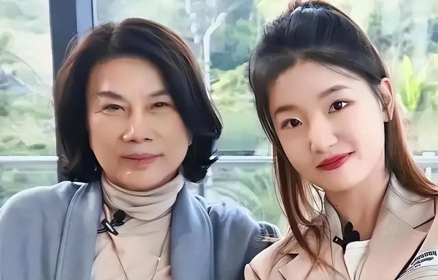 能挣260万为什么去领你的5000工资,孟雨童揭开了董明珠的遮羞布