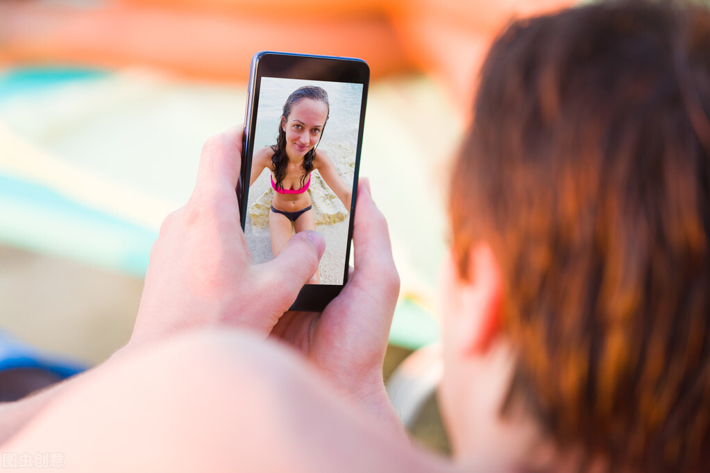 什么是网恋网恋到底靠不靠谱,网恋靠谱吗讲一下我的亲身经历