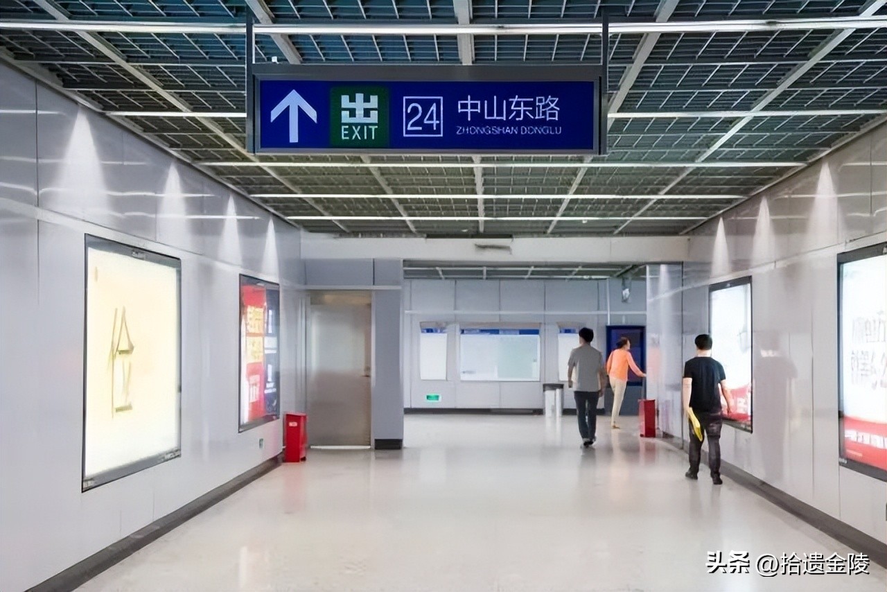 南京新街口有几个门,南京新百在新街口哪个出口