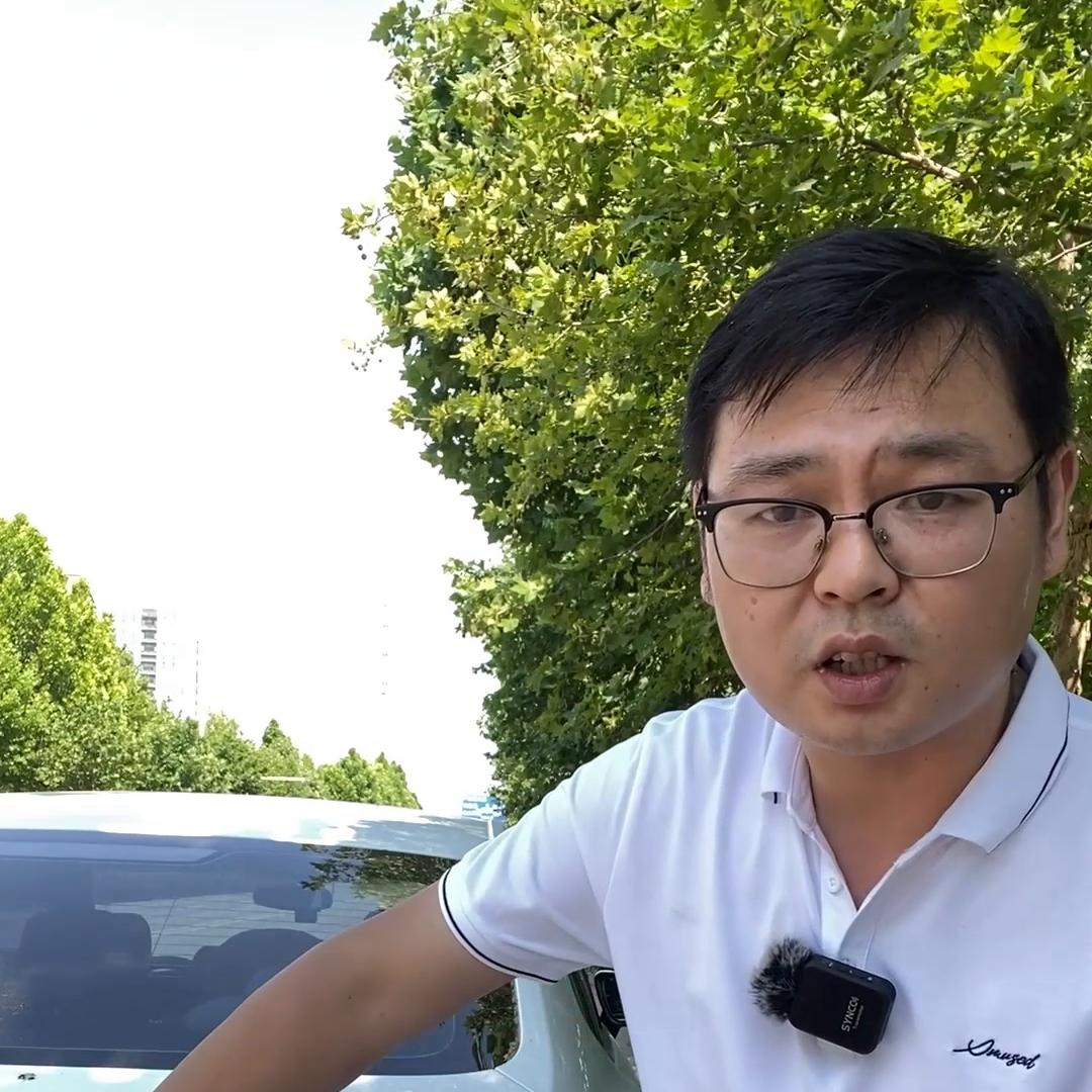 新手实习期怎么避免扣分,新手开车实习贴贴在哪里才正确