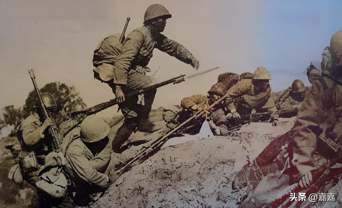 变态的纳粹德国,*光脱**犹太人女人衣服,集体*杀屠**!