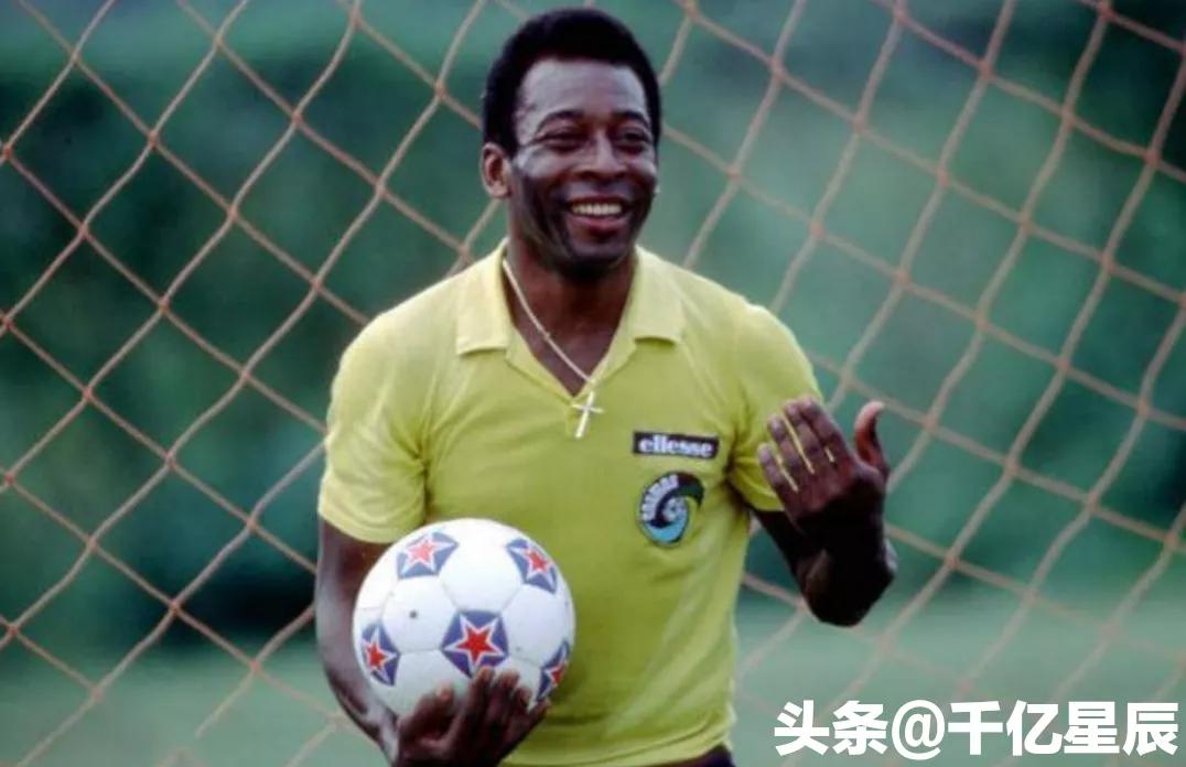 贝利手握三座世界杯，但最该拿下的66世界杯，他却没有赢