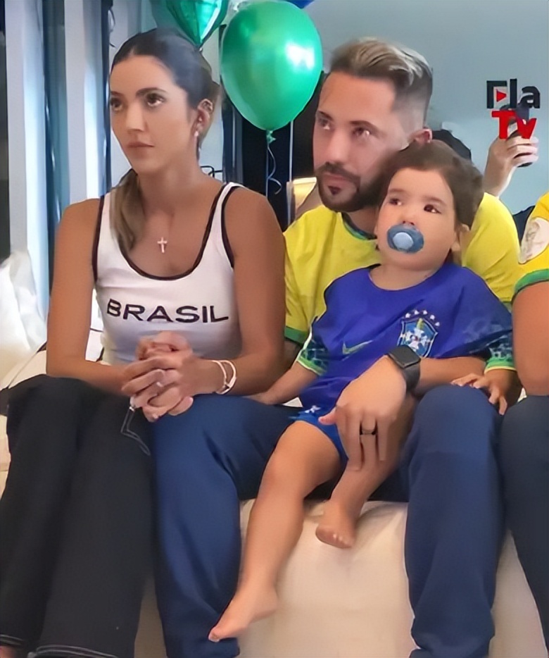 桑巴军团已列阵，从“边缘国脚”看懂巴西队