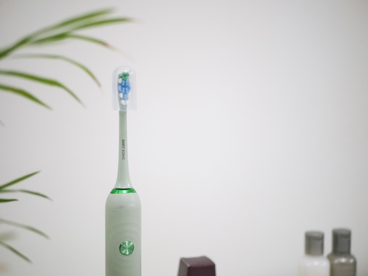 mcomb电动牙刷和usmile电动牙刷,目前哪个牌子的电动牙刷比较好