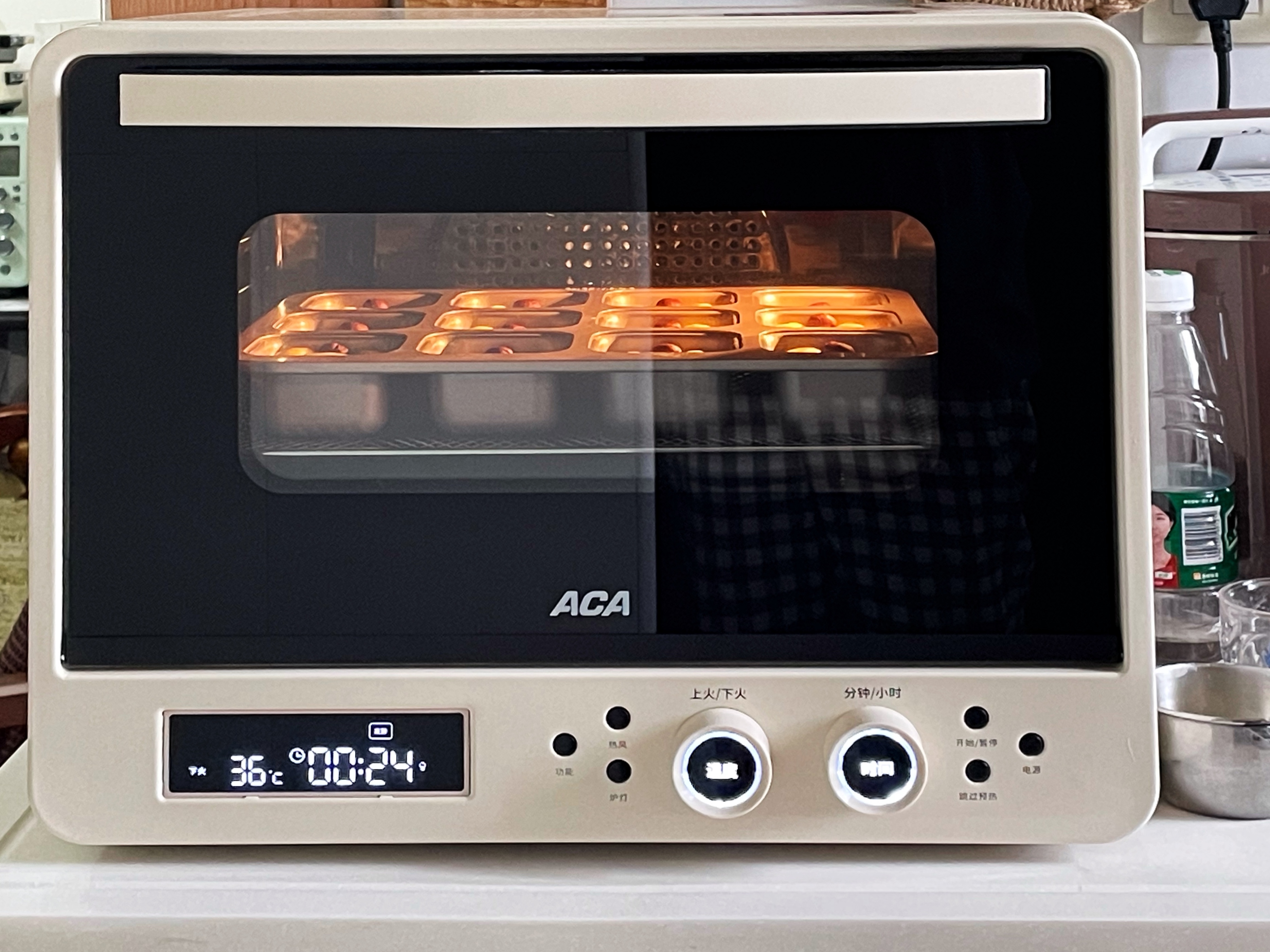 粉色花朵小餐包简单又好吃,可爱的卡通餐包