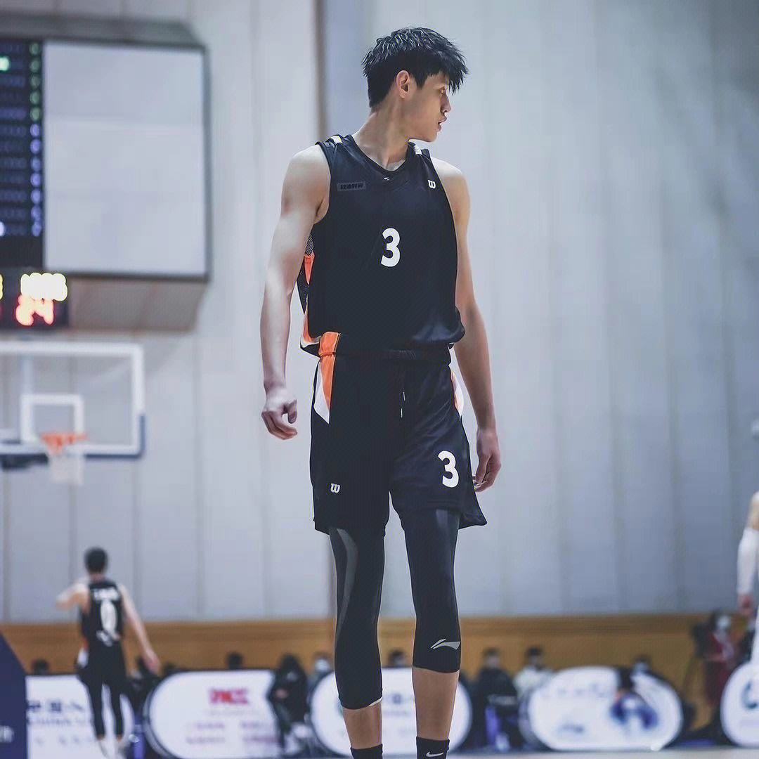 男篮巩晓彬简介,男篮国手巩晓彬