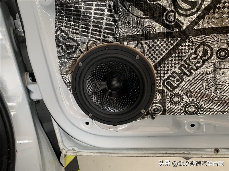 长沙五菱宏光汽车音响改装,五菱宏光音响改装推荐杭州