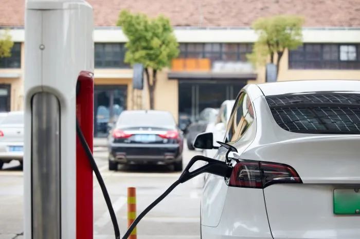 新能源汽车市场现状及发展趋势,汽车后市场分析与趋势