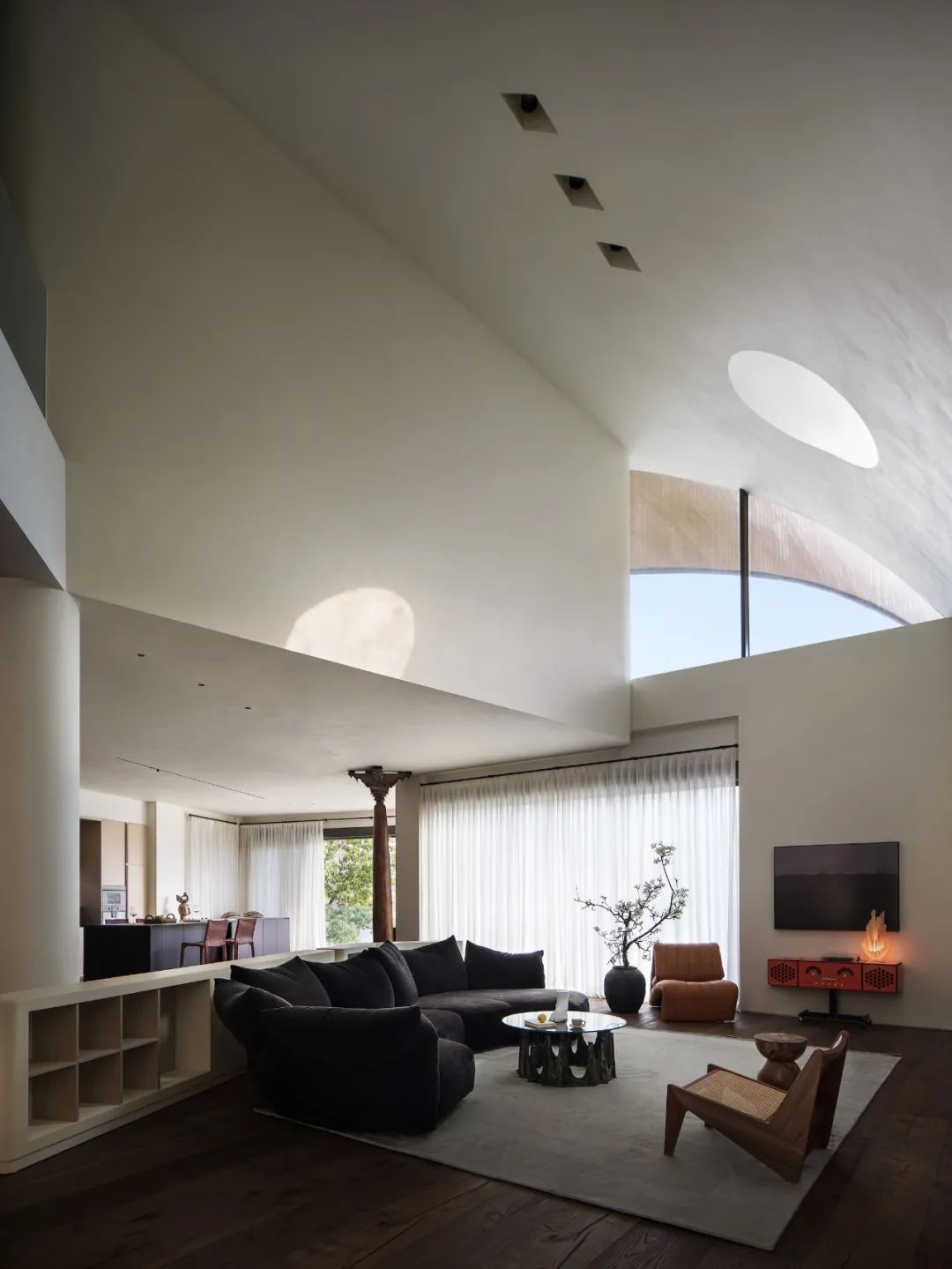 ACE DESIGN｜成都湖岸艺术别墅：逸享自在的湖岸艺术“家”