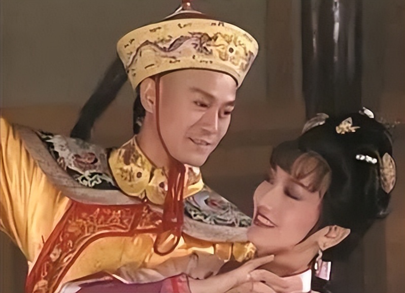 最接近乾隆皇帝真实样貌的画像,历史上真实乾隆皇帝的长相