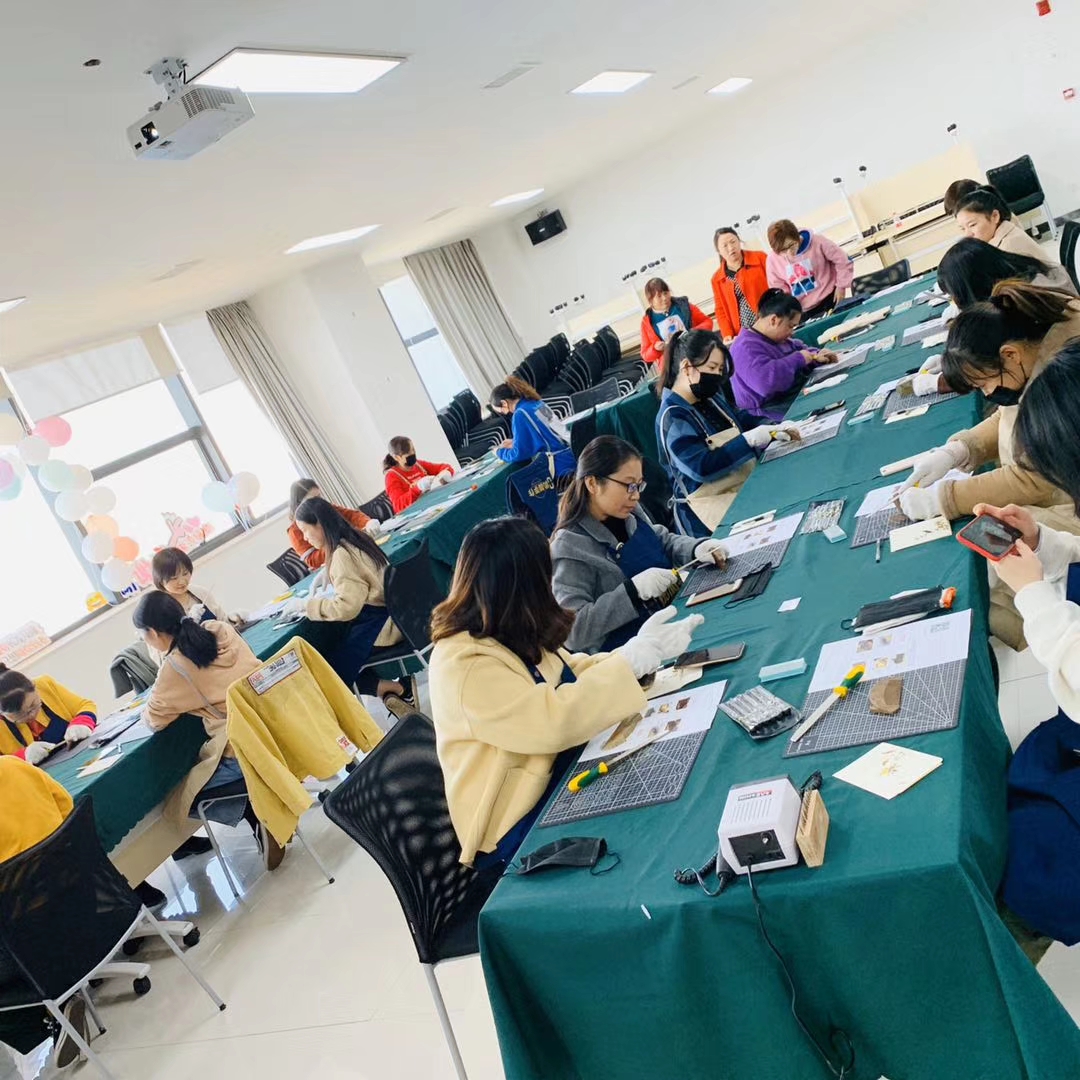 对店铺目标消费人群分析,生意参谋如何分析竞争店铺人群