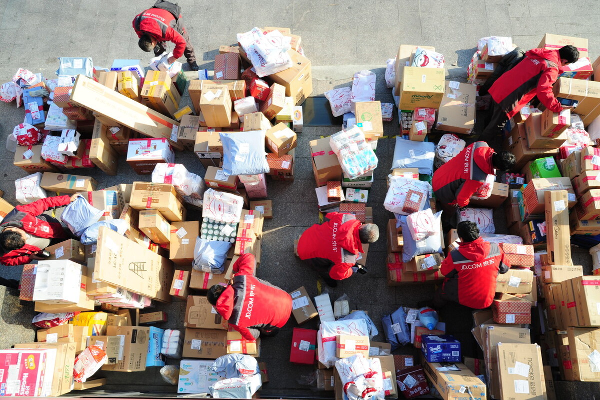 快递员为什么容易辞职,本科毕业做快递员