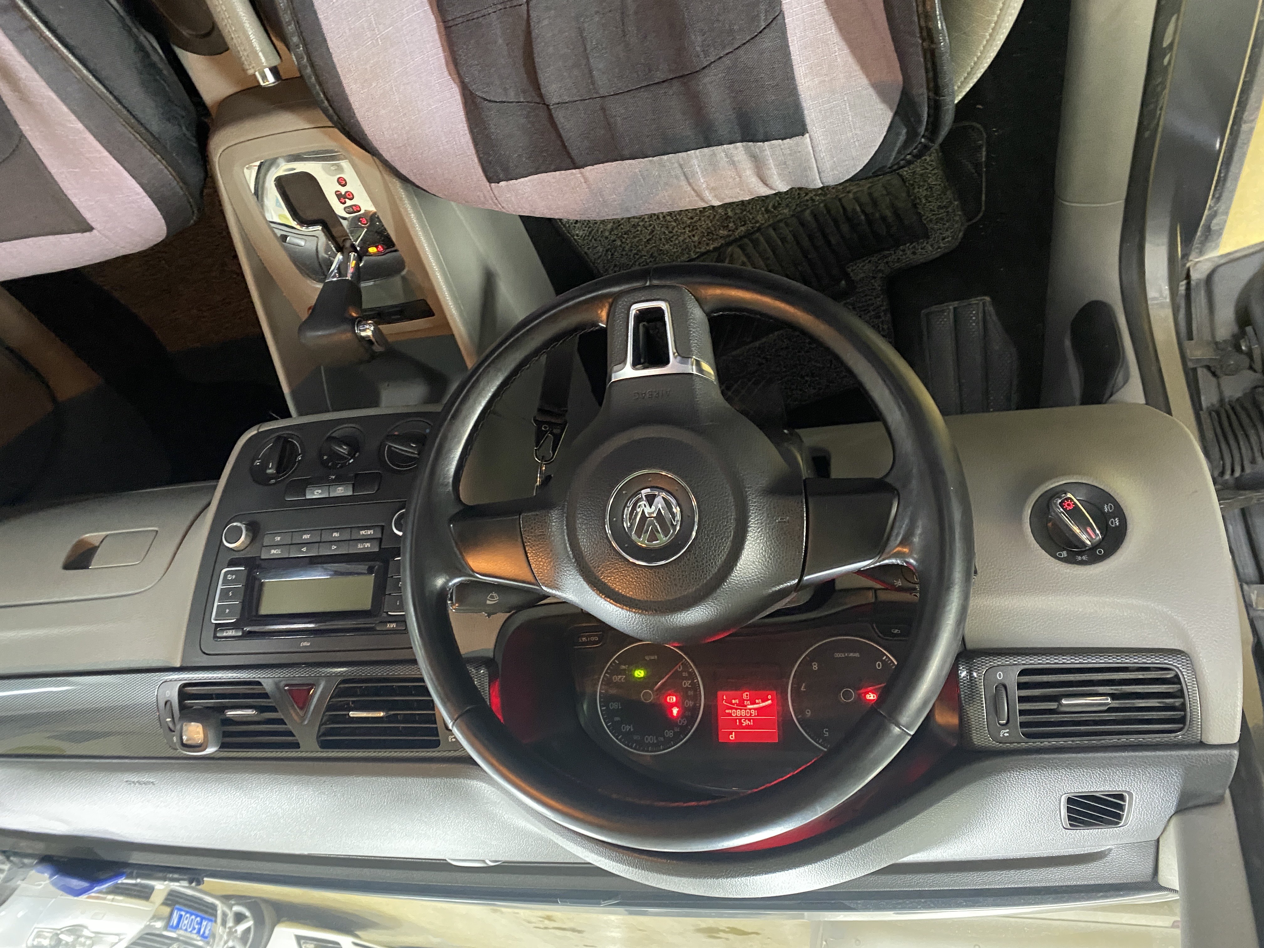 2012年宝来1.6L自动舒适型售价3.98万