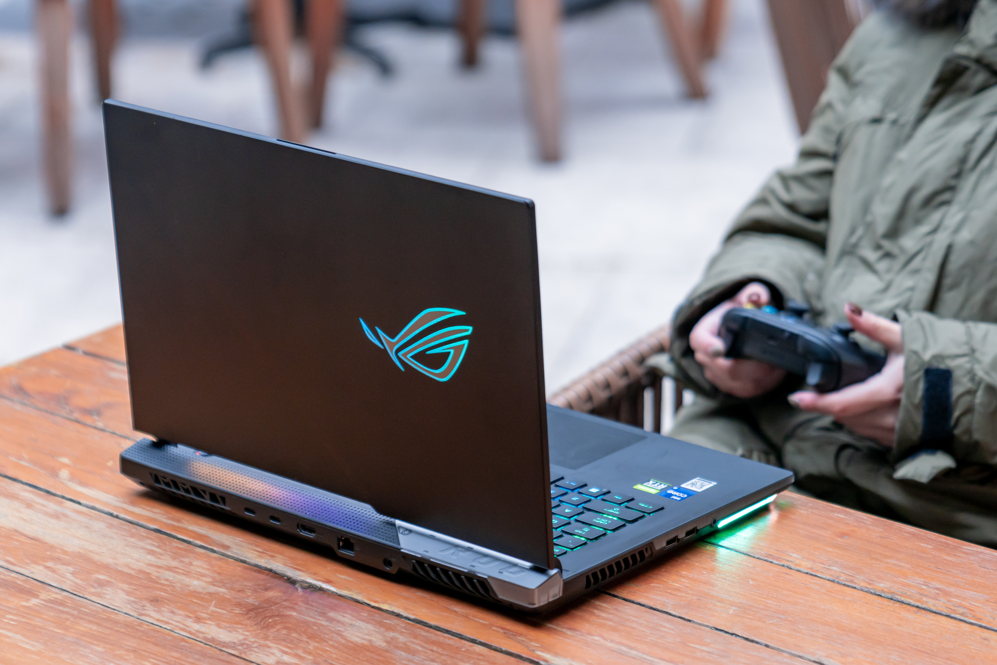 rog枪神6对比y7000p,rog枪神6i912代3070ti