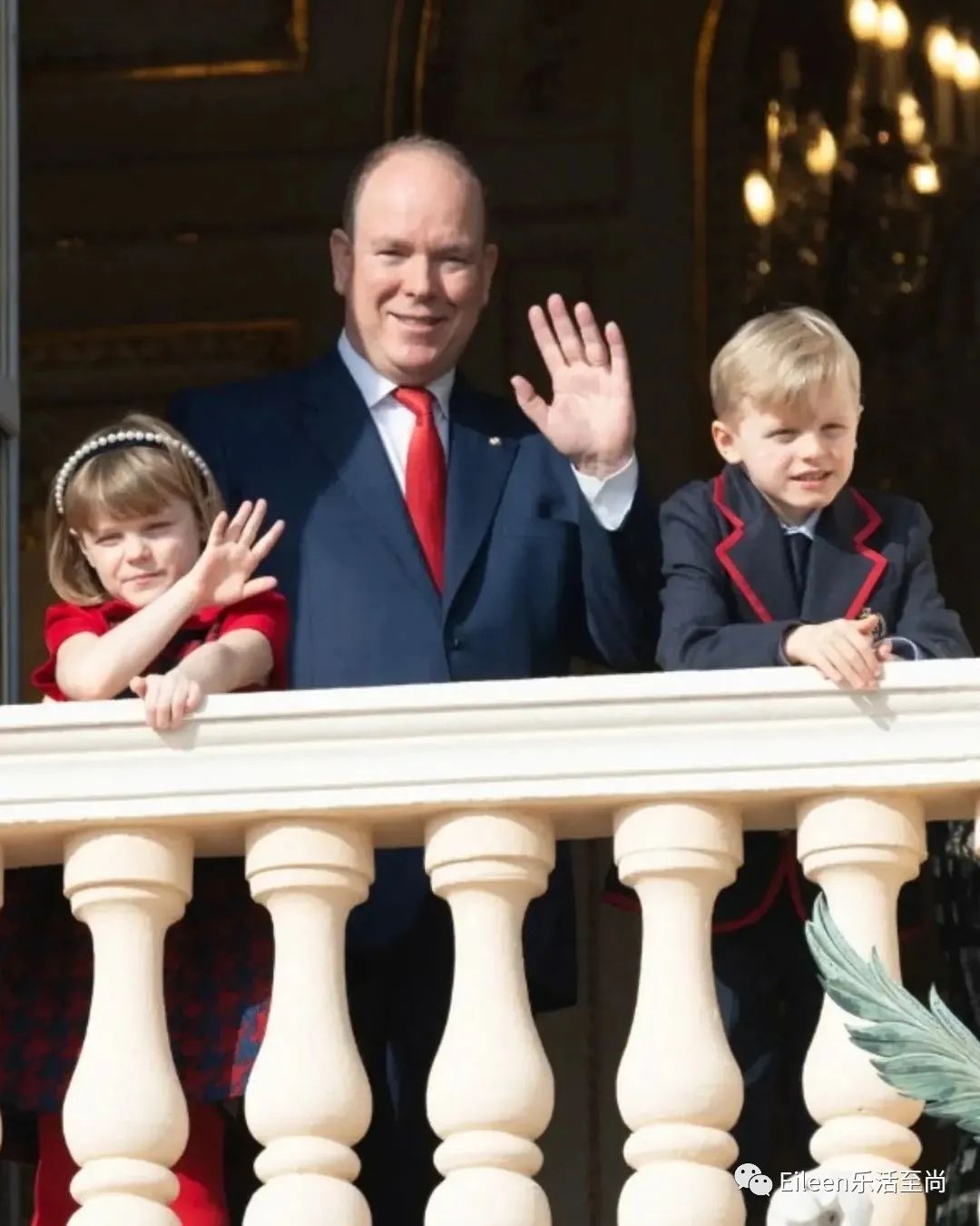 收钱才不离？70亿豪门夫妇为什么难破婚变传言？