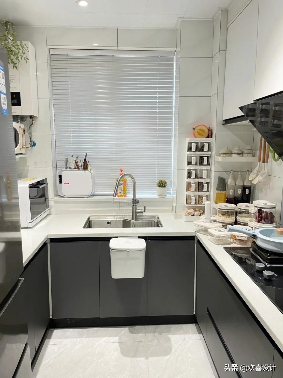 高颜值的厨房瓷砖铺设方案,30公分厨房装修效果图