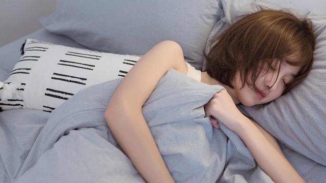 老公跟姑姐闹翻了我该怎么办,和大姑姐关系不好老公该怎么办