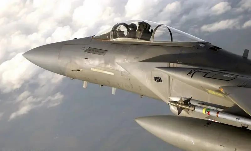 卡塔尔空军f15qa,土豪购物车清单